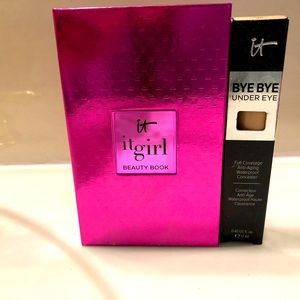 IT Cosmetics Beauty Book & Bye Bye Concealer, medium